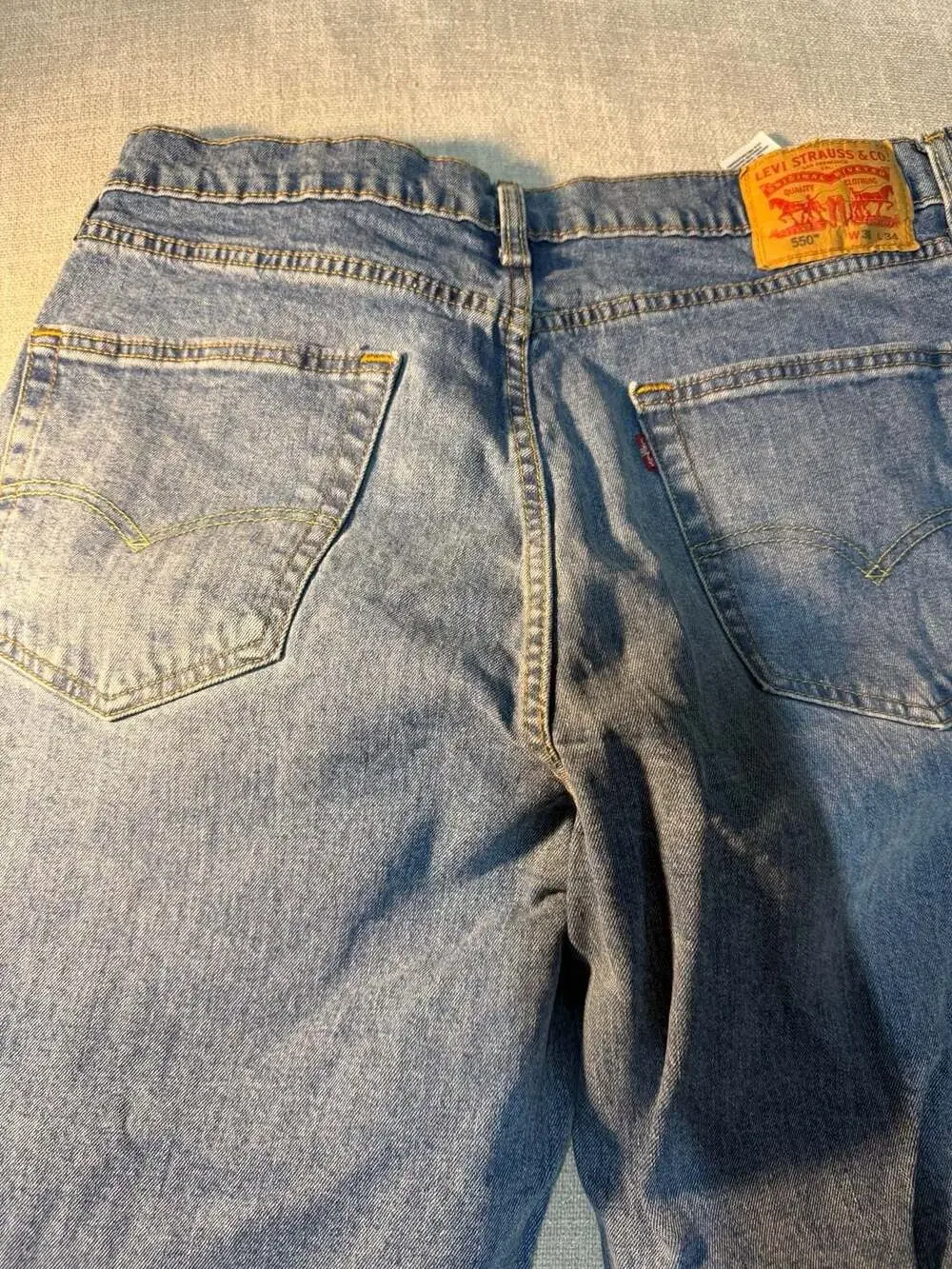 Levi's 550 Relaxed Tapered Jeans 36x34